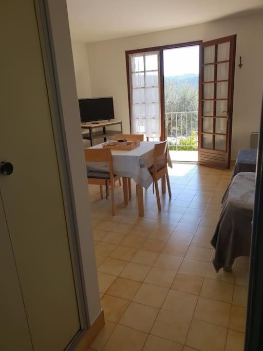 Residence Lou Cigaloun - Ana Location Greoux-les-Bains ภายนอก รูปภาพ